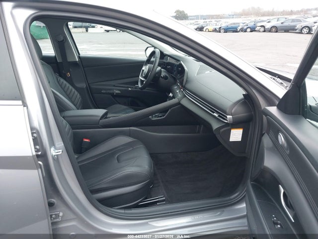 KMHLN4DJ0SU165692 Hyundai Elantra Hybrid Limited