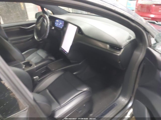 5YJXCAE26JF103125 Tesla Model X 100d/75d/p100d
