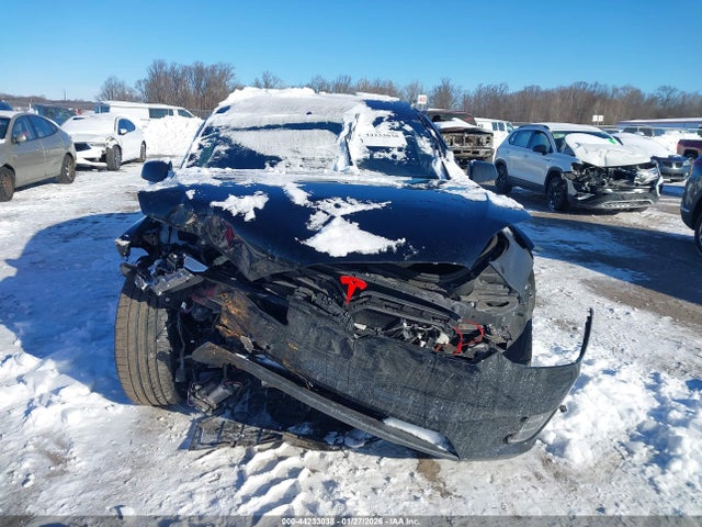 5YJXCBE47MF323353 Tesla Model X Performance Dual Motor All-wheel Drive
