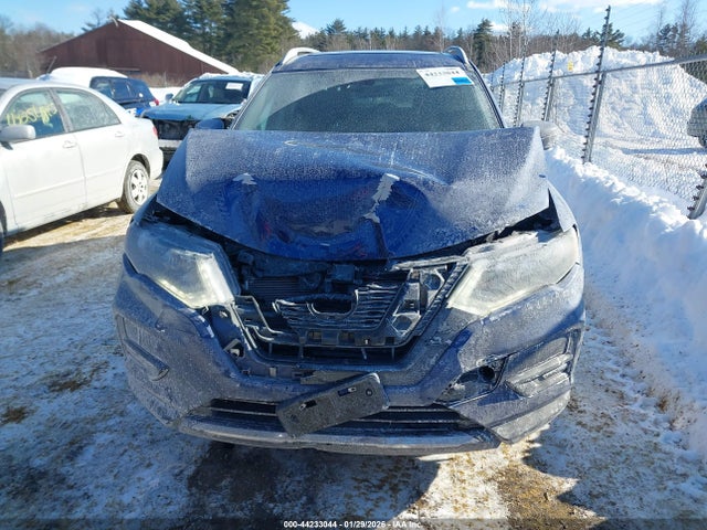 5N1AT2MVXLC725715 Nissan Rogue S Intelligent Awd