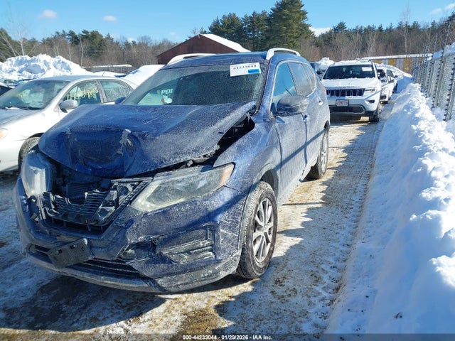 5N1AT2MVXLC725715 Nissan Rogue S Intelligent Awd