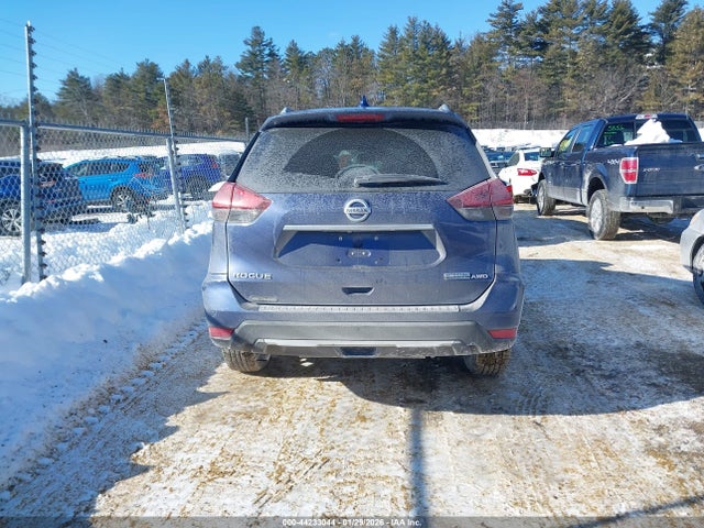 5N1AT2MVXLC725715 Nissan Rogue S Intelligent Awd