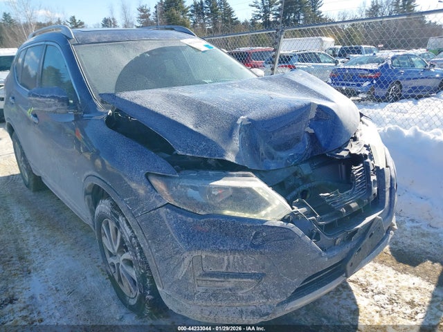 5N1AT2MVXLC725715 Nissan Rogue S Intelligent Awd