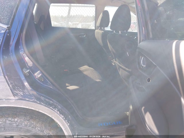 5N1AT2MVXLC725715 Nissan Rogue S Intelligent Awd