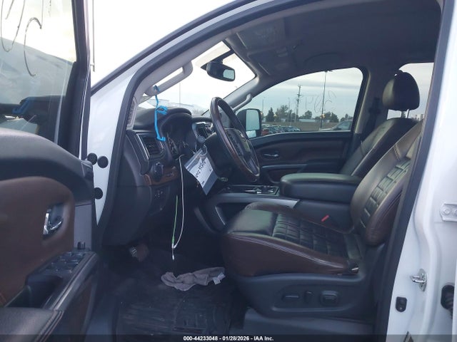 1N6BA1F25GN508821 Nissan Titan Xd Platinum Reserve Diesel