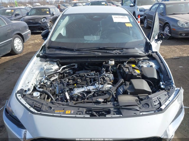 44233055 :رقم المزاد ، JM1BPABMXS1760590 vin ، 2025 Mazda Mazda3 2.5 S Select Sport مزاد بيع