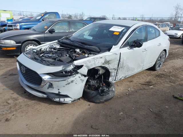 44233055 :رقم المزاد ، JM1BPABMXS1760590 vin ، 2025 Mazda Mazda3 2.5 S Select Sport مزاد بيع