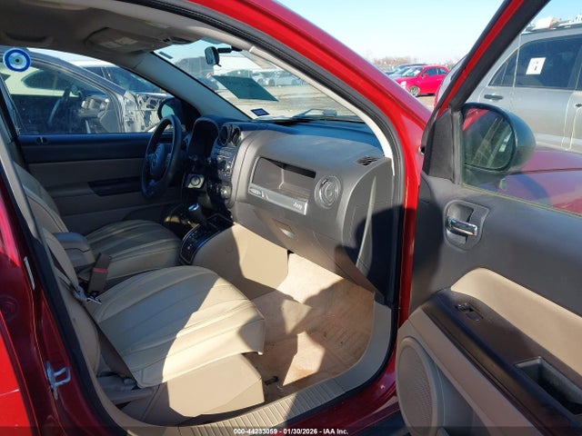 2014 JEEP COMPASS 1C4NJCBA9ED523625 Photo 4