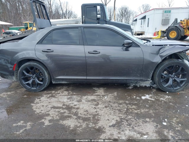 Aukcja sprzedaży 2023 Chrysler 300 300s, vin: 2C3CCABG0PH561121, numer aukcji: 44233071