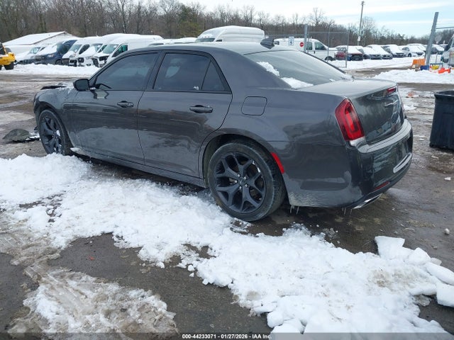 Aukcja sprzedaży 2023 Chrysler 300 300s, vin: 2C3CCABG0PH561121, numer aukcji: 44233071