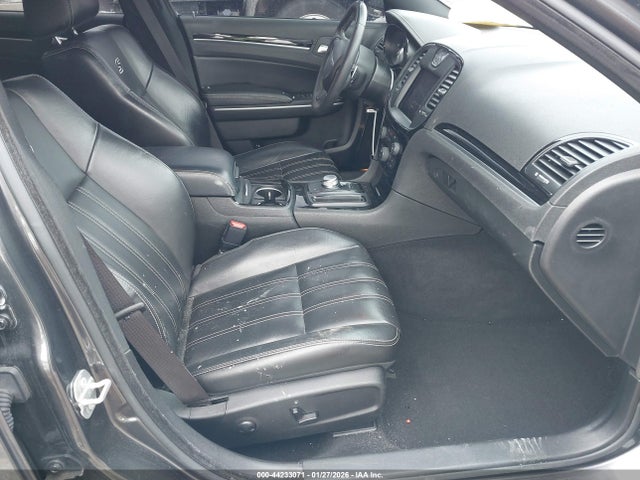 Aukcja sprzedaży 2023 Chrysler 300 300s, vin: 2C3CCABG0PH561121, numer aukcji: 44233071