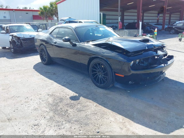 2022 Dodge Challenger Gt მანქანა იყიდება აუქციონზე, vin: 2C3CDZJG4NH174713, აუქციონის ნომერი: 44233087