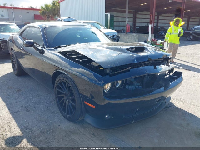 2022 Dodge Challenger Gt მანქანა იყიდება აუქციონზე, vin: 2C3CDZJG4NH174713, აუქციონის ნომერი: 44233087