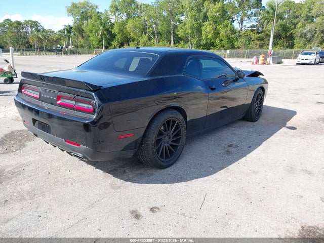 2022 Dodge Challenger Gt მანქანა იყიდება აუქციონზე, vin: 2C3CDZJG4NH174713, აუქციონის ნომერი: 44233087