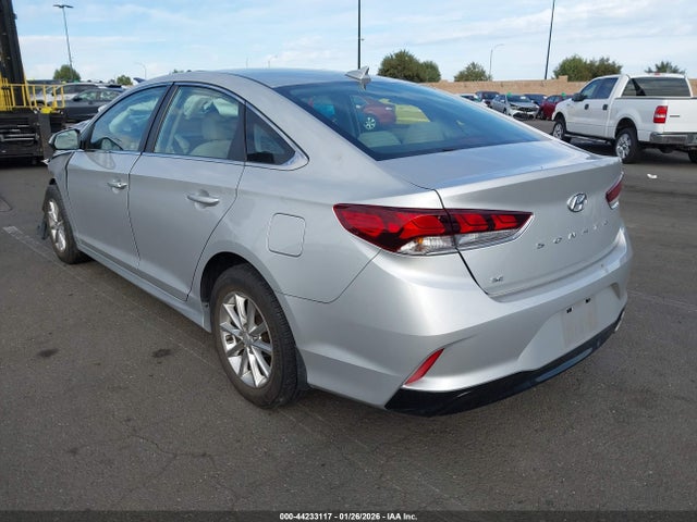 5NPE24AFXJH669620 Hyundai SONATA SE
