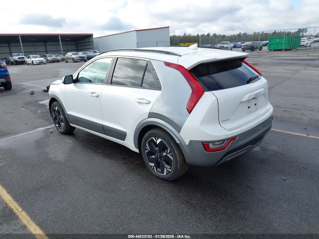 KIA Niro Ev Wave 2023 KNDCT3L14P5012997 Image 3