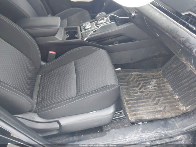 2022 MITSUBISHI OUTLANDER JA4J4TA87NZ041897 Photo 4