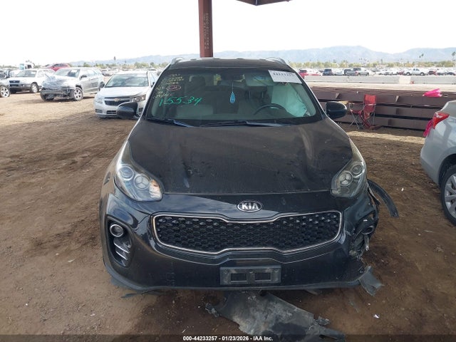 KNDPMCAC9H7271588 KIA Sportage Lx