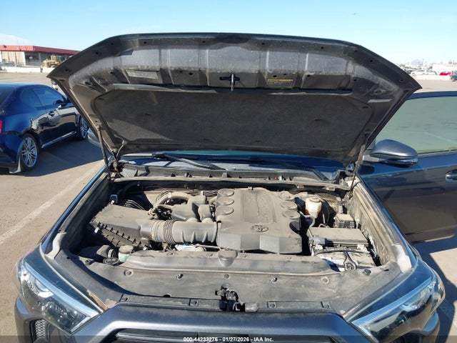 2020 TOYOTA 4RUNNER JTEZU5JR3L5218300 Photo 9