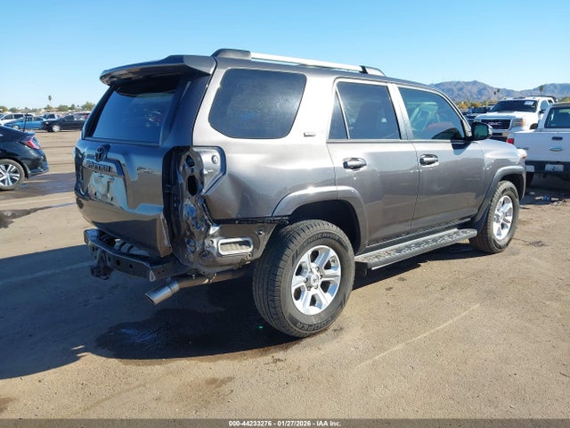 2020 TOYOTA 4RUNNER JTEZU5JR3L5218300 Photo 3