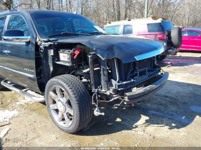 2011 CADILLAC ESCALADE 1GYS3BEF8BR294684 Photo 5