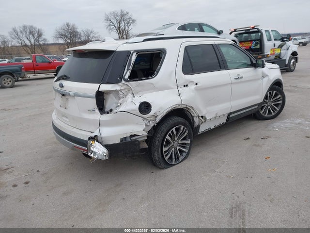 1FM5K8HT1GGB40195 Ford Explorer Platinum