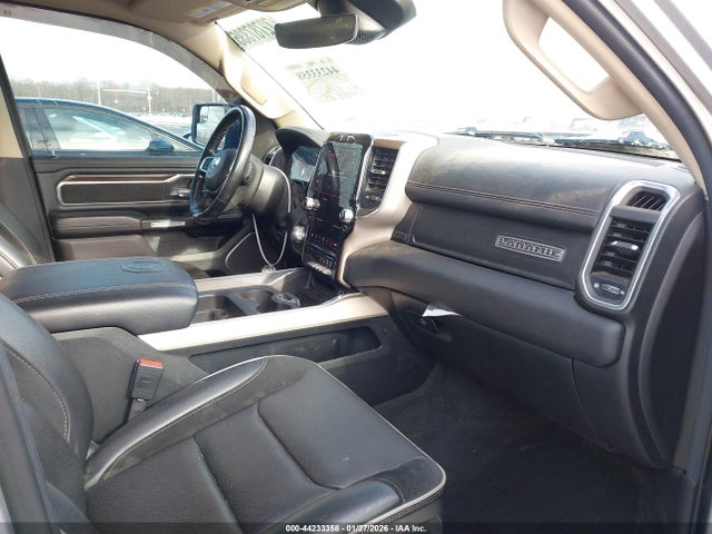 Продаж на аукціоні авто 2021 Ram 1500 Laramie  4x4 5'7 Box, vin: 1C6SRFJT7MN751963, номер лоту: 44233358