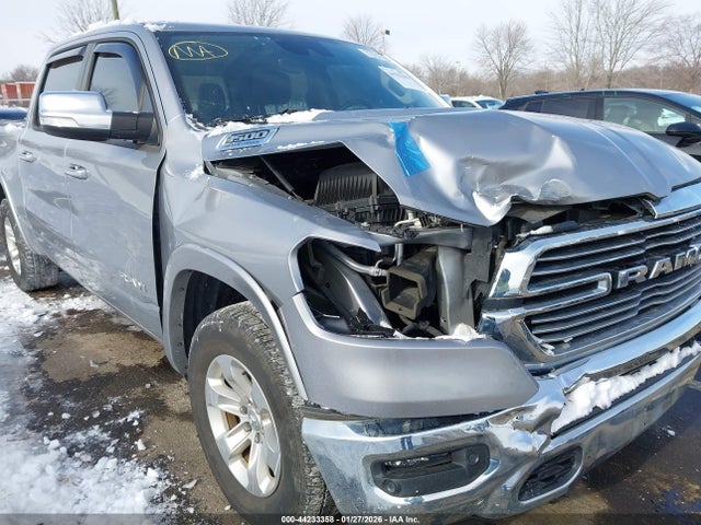 Продаж на аукціоні авто 2021 Ram 1500 Laramie  4x4 5'7 Box, vin: 1C6SRFJT7MN751963, номер лоту: 44233358