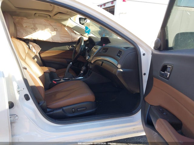 44233370 :رقم المزاد ، 19UDE2F74MA011166 vin ، 2021 Acura Ilx Premium Package/technology Package مزاد بيع