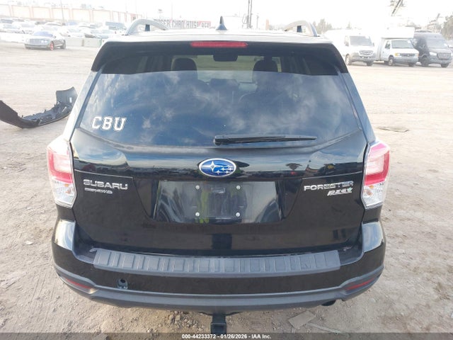 Subaru Forester 2.5i Limited 2017 JF2SJAJC7HH811877 Image 17