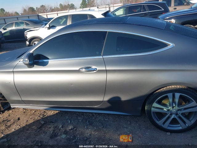 WDDWJ4JB2HF344328 Mercedes-Benz C 300
