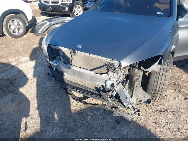 WDDWJ4JB2HF344328 Mercedes-Benz C 300