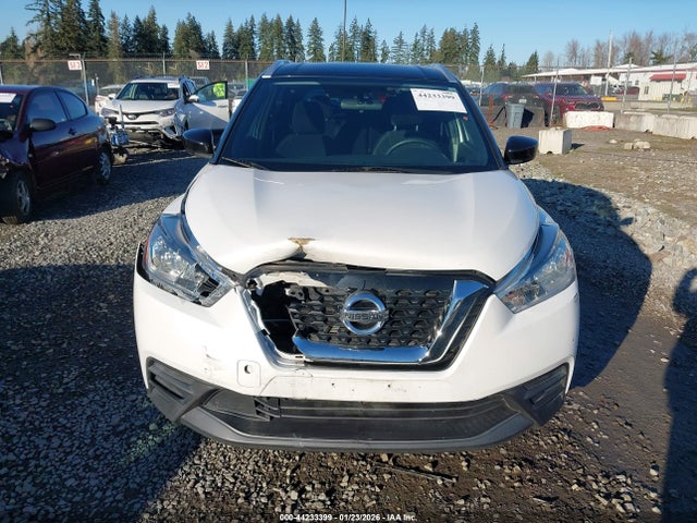3N1CP5CU2KL565525 Nissan KICKS SV