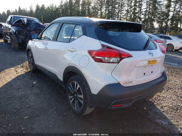 3N1CP5CU2KL565525 Nissan KICKS SV