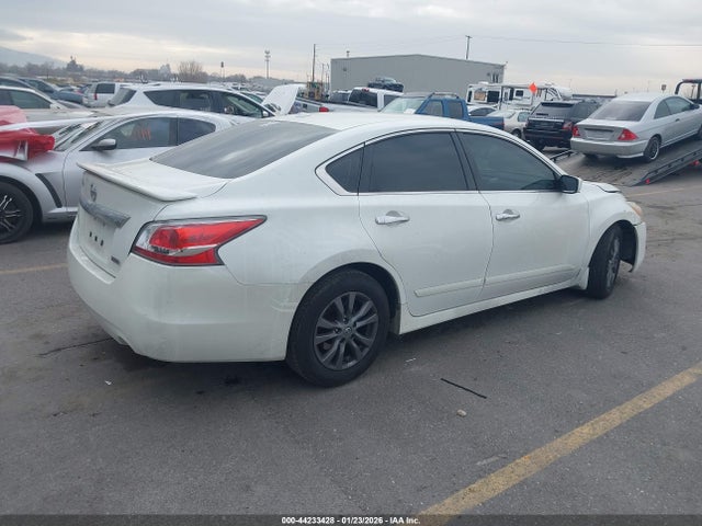 1N4AL3AP9FN916587 Nissan Altima 2.5 S