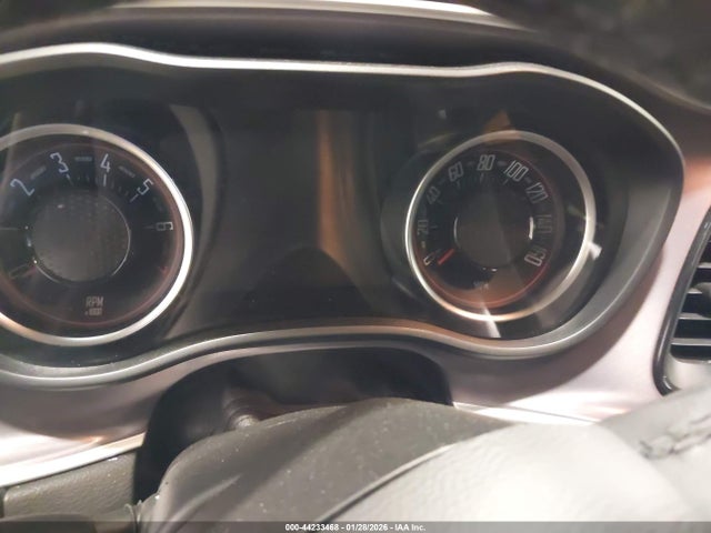 Dodge Challenger Sxt Awd 2019 2C3CDZGG5KH624209 Image 16
