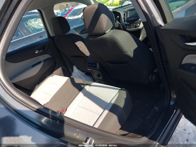 44233472 :رقم المزاد ، 2GNAXHEV3J6319413 vin ، 2018 Chevrolet Equinox Ls مزاد بيع