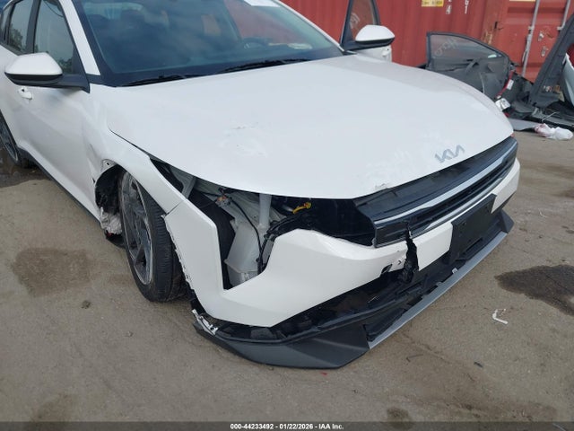 KIA K4 Ex 2025 3KPFU4DE9SE038509 Image 6