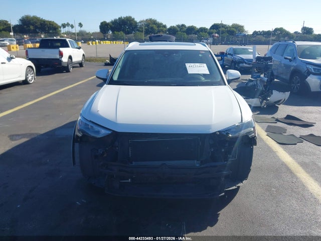 44233493 :رقم المزاد ، WA1AUCF35M1061611 vin ، 2021 Audi Q3 Premium 40 Tfsi Quattro Tiptronic مزاد بيع