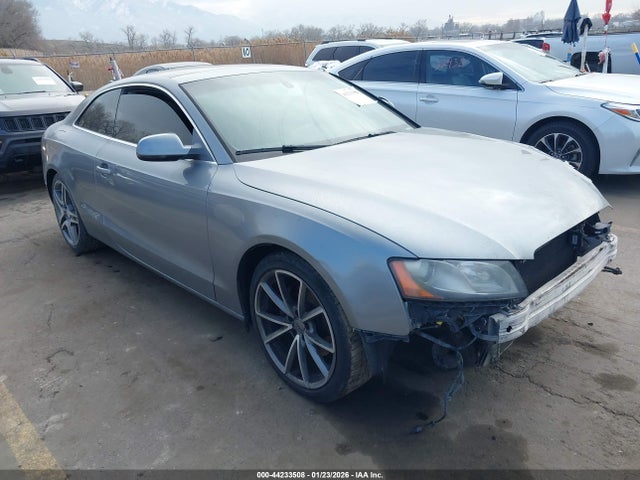 Aukcja sprzedaży 2011 Audi A5 2.0t Premium, vin: WAUCFAFR3BA037447, numer aukcji: 44233508
