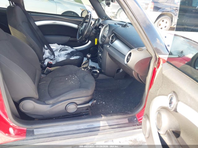 2011 MINI COOPER WMWSU3C56BT099279 Photo 4