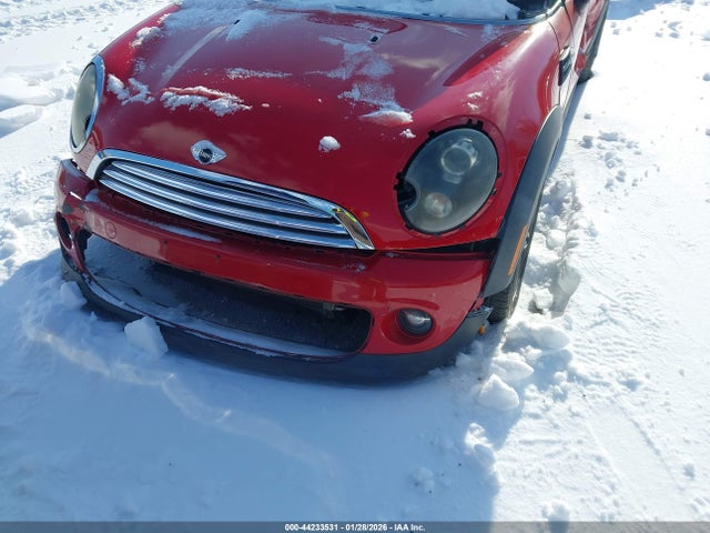 2011 MINI COOPER WMWSU3C56BT099279 Photo 5