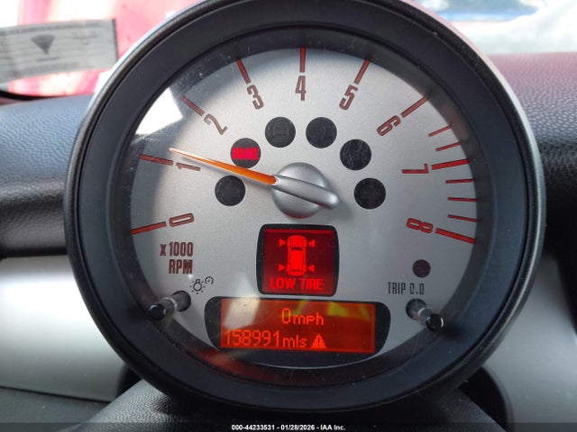 2011 MINI COOPER WMWSU3C56BT099279 Photo 6