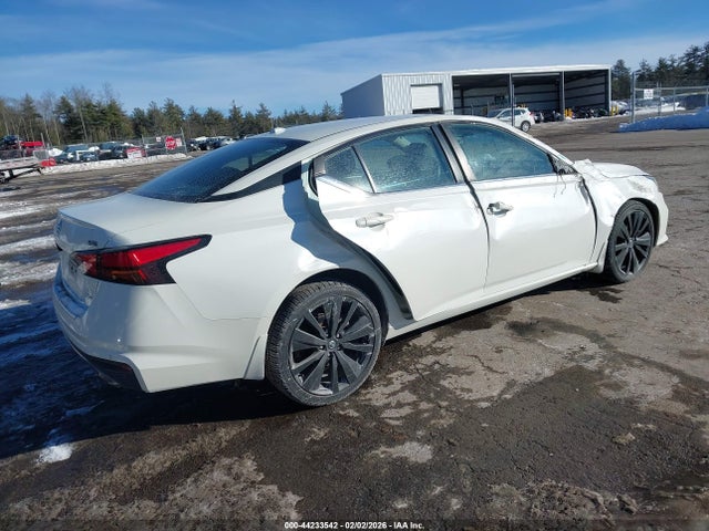 1N4BL4CW1LC139120 Nissan Altima Sr Intelligent Awd