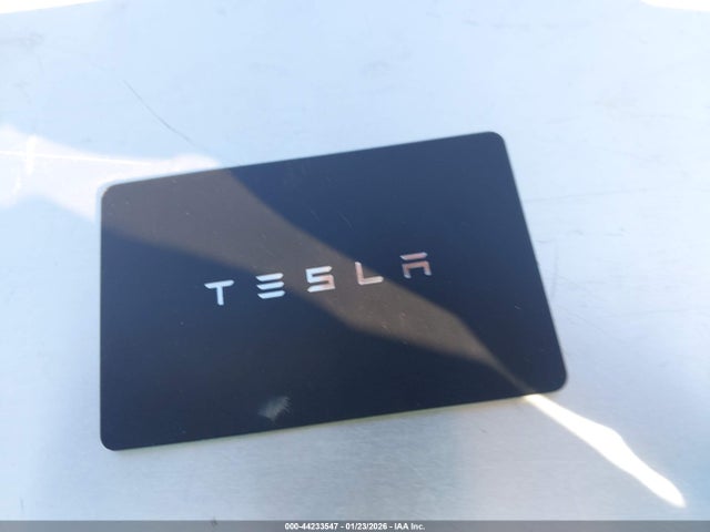 44233547 :رقم المزاد ، 5YJ3E1EA9PF693829 vin ، 2023 Tesla Model 3 Rear-wheel Drive مزاد بيع