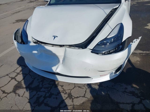 44233547 :رقم المزاد ، 5YJ3E1EA9PF693829 vin ، 2023 Tesla Model 3 Rear-wheel Drive مزاد بيع