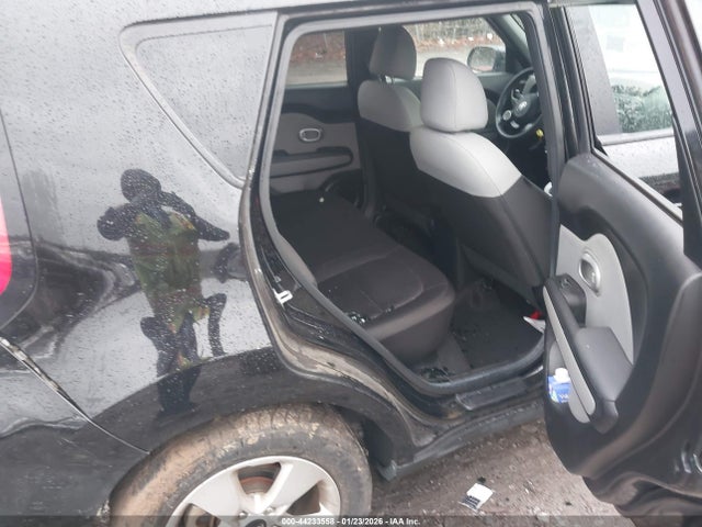 44233558 :رقم المزاد ، KNDJN2A22K7909269 vin ، 2019 Kia Soul ! مزاد بيع