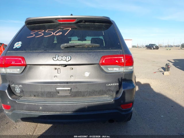 1C4RJFAG5GC427119 Jeep Grand Cherokee Laredo