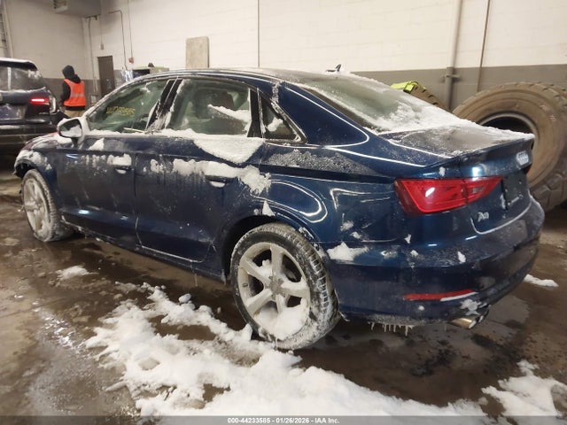 2016 AUDI A3 WAUA7HFF1G1095129 Photo 2