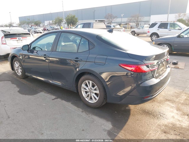 Toyota CAMRY LE 2025 4T1DAACKXSU642895 Image 3